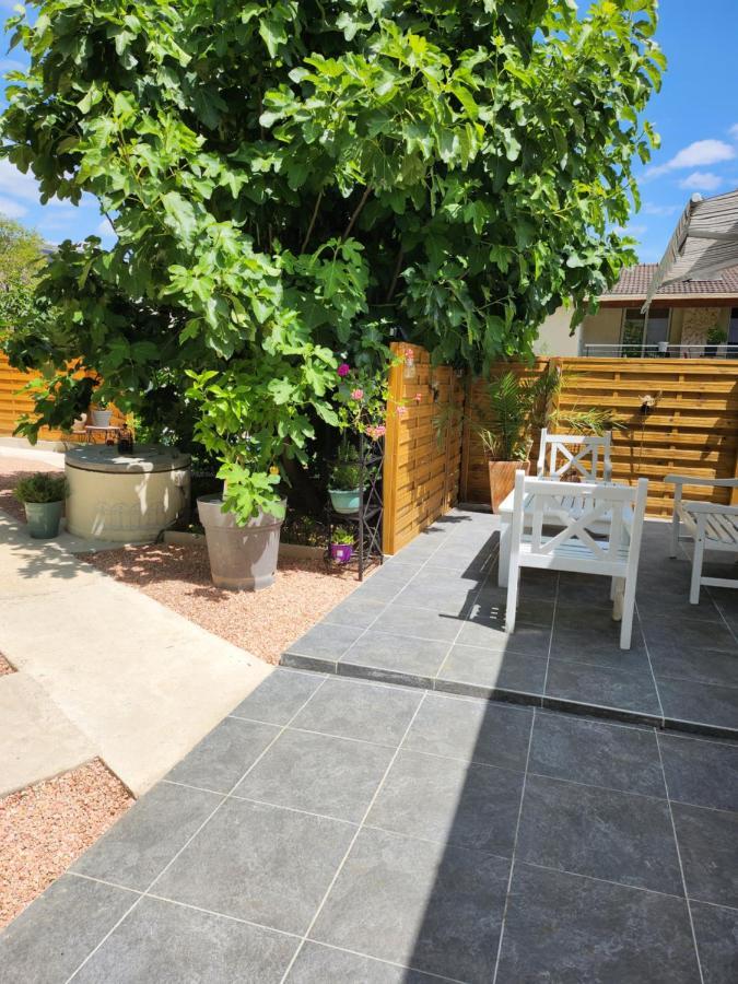Maison Jardin Et Parking Gratuit - 10 Min De L'aeroport - Metro 14 - Arrivee Autonome